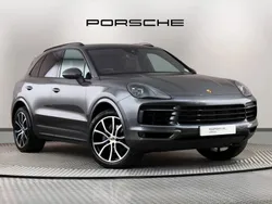 Quartzite grey metallic Used 2019 Porsche Cayenne SUV | £47,000 (Fair price)