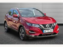 Magnetic red Used 2020 Nissan Qashqai N-Connecta SUV | £14,990 (Good price)