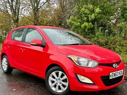 Red Used 2014 Hyundai i20 Active Hatchback | £7,995 (Fair price)