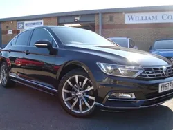 Used 2017 VW Passat R-line Sedan | £12,450 (Fair price)