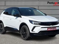 White Used 2022 Vauxhall Grandland X SRi SUV | £13,495 (Good price)