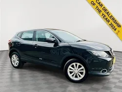 Black Used 2014 Nissan Qashqai Acenta SUV | £4,000 (Fair price)
