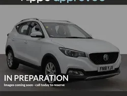 White Used 2018 MG ZS Excite Sedan | £10,980 (Fair price)