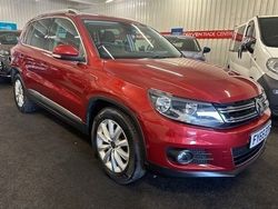 Red Used 2015 VW Tiguan Match SUV | £7,940 (Fair price)