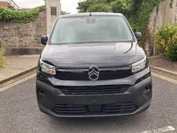 Black New 2025 Citroën Berlingo MPV | £17,495 (Good price)