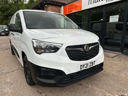White Used 2021 Vauxhall Combo MPV | £6,700 (Good price)
