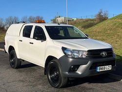 White Used 2018 Toyota HiLux Active Pickup | £15,990 (Good price)