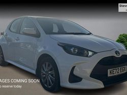 Used 2025 Toyota Yaris Hybrid Hatchback | £18,526 (Good price)