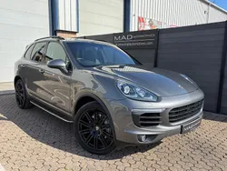 Grey Used 2015 Porsche Cayenne SUV | £19,995 (Fair price)