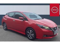 Red Used 2021 Nissan Leaf Acenta Hatchback | £8,944 (Super price)