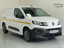 White Used 2024 Peugeot Partner MPV | £15,250 (A bit pricey)