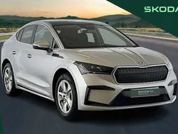 Brilliant silver metallic New 2025 Skoda Enyaq iV SUV | £31,390 (Fair price)