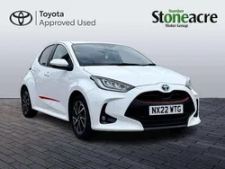 White Used 2022 Toyota Yaris Hybrid Design Hatchback | £15,250 (Good price)