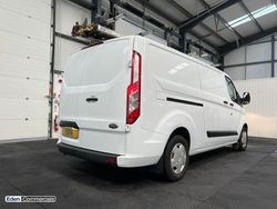 White Used 2019 Ford Transit Custom Trend | £10,799 (Fair price)