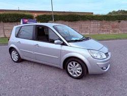 Silver Used 2009 Renault Scénic III MPV | £1,299 (Fair price)