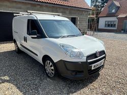 White Used 2014 Fiat Doblò MPV | £3,750 (Fair price)