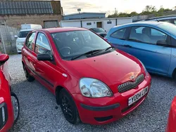 Red Used 2004 Toyota Yaris T3 Hatchback | £2,650 (Fair price)