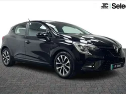 Black Used 2023 Renault Clio V Evolution Hatchback | £13,500 (Good price)