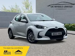 White Used 2022 Toyota Yaris Hybrid Hatchback | £11,690 (Good price)
