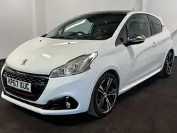 White Used 2017 Peugeot 208 Prestige Hatchback | £10,495 (Expensive)