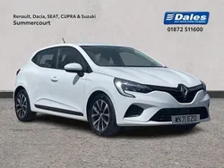 Solid glacier white Used 2021 Renault Clio V Iconic Hatchback | £12,000 (Fair price)