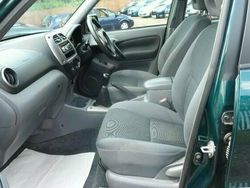 Used 2002 Toyota RAV4 SUV | £2,194 (Super price)