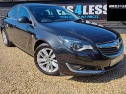 Black Used 2015 Vauxhall Insignia SRi Hatchback | £6,399 (Fair price)