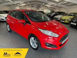 Red Used 2015 Ford Fiesta Zetec Hatchback | £4,500 (Fair price)