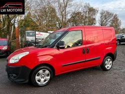 Red Used 2013 Fiat Doblò MPV | £2,499 (Super price)