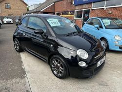 Black Used 2015 Fiat 500 S Hatchback | £5,995 (Fair price)