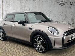 Grey Used 2022 Mini Cooper Exclusive Hatchback | £17,759 (Fair price)
