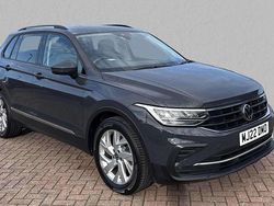 Grey Used 2022 VW Tiguan Life SUV | £17,860 (Fair price)