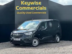 Black Used 2022 Vauxhall Combo MPV | £8,990 (Fair price)