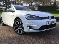 White Used 2015 VW Golf VII GTE Hatchback | £8,990 (Fair price)