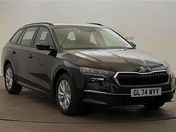 Black magic pearl effect New 2024 Skoda Octavia SE Technology Estate | £23,000 (Fair price)