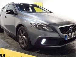 Grey Used 2016 Volvo V40 CC Estate | £7,690 (Good price)