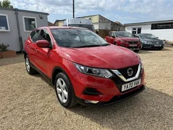 Red Used 2020 Nissan Qashqai Acenta Premium SUV | £12,795 (Super price)
