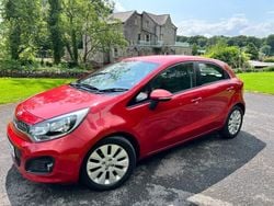 Red Used 2013 Kia Rio Hatchback | £3,295 (Fair price)
