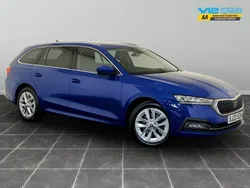 Blue Used 2022 Skoda Octavia SE L Estate | £12,495 (Good price)