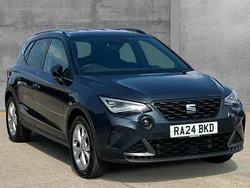 Magnetic tech grey Used 2024 Seat Arona FR SUV | £19,420 (Fair price)
