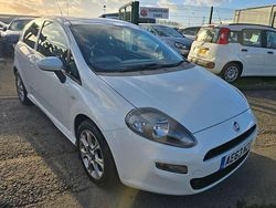 White Used 2013 Fiat Punto Hatchback | £2,299 (Good price)