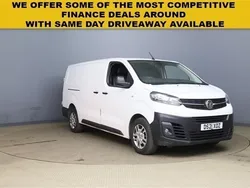 White Used 2021 Vauxhall Vivaro S Van | £11,820 (Good price)