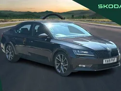 Black Used 2019 Skoda Superb SportlinePlus Hatchback | £15,995 (Good price)