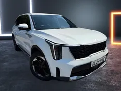 White Used 2024 Kia Sorento 3 SUV | £39,900 (Fair price)