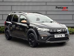 Black Used 2024 Dacia Jogger Extreme MPV | £20,950 (Fair price)