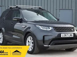 Grey Used 2017 Land Rover Discovery 5 SE SUV | £18,995 (Fair price)