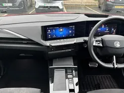 Red Used 2024 Vauxhall Astra Ultimate Estate | £20,850 (Good price)