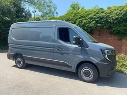Grey New 2025 Renault Master Van | £26,950 (Fair price)