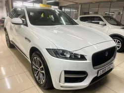 White Used 2018 Jaguar F-Pace R-Sport SUV | £13,490 (Good price)