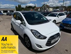 White Used 2017 Hyundai ix20 Premium MPV | £8,495 (Fair price)
